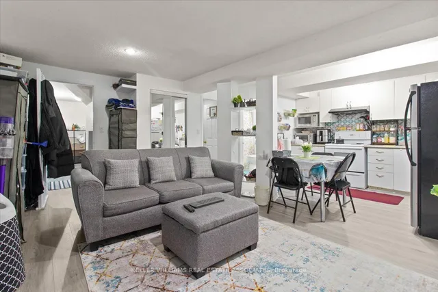 Additional image 30 of 18 Arthurs Cres