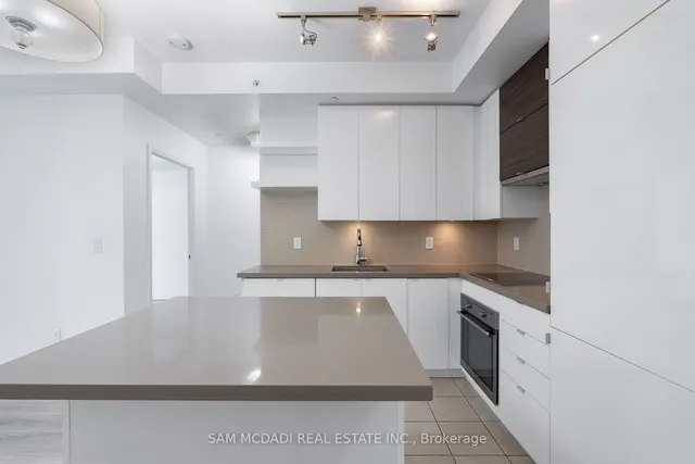 Additional image 5 of 59 Annie Craig Dr Unit 306