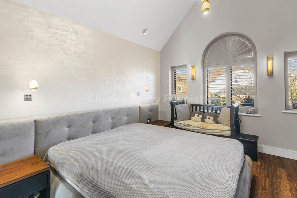 Additional image 14 of Nimrod Close, St Albans, AL4