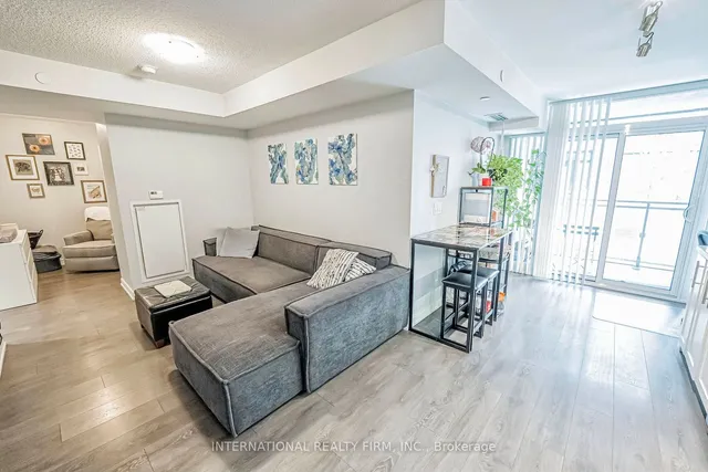 Additional image 17 of 525 Adelaide St Unit 520