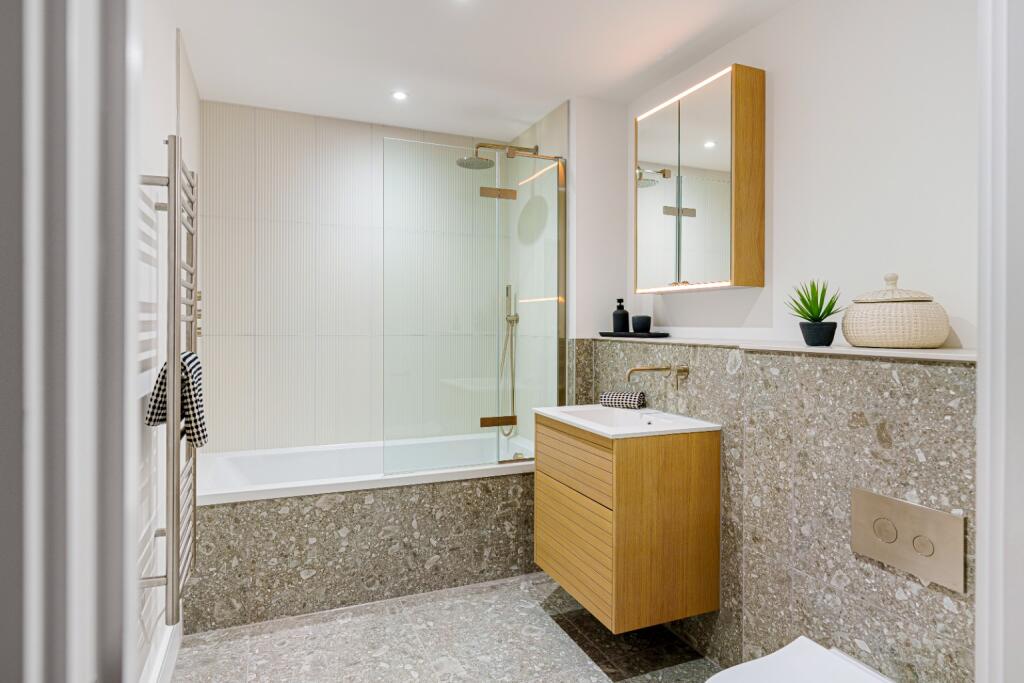 Additional image 10 of Argentum, Kingsway, Hove Seafront