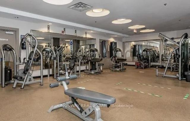 Additional image 7 of 60 Absolute Ave Unit 808