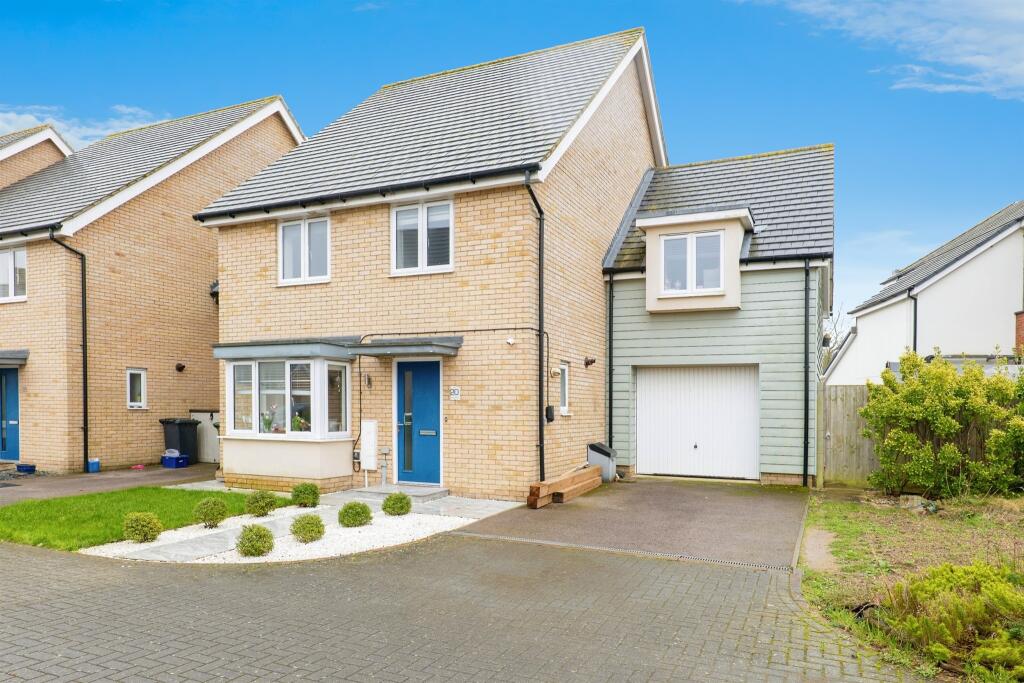 Primary image of Spitfire Road, Upper Cambourne, CAMBRIDGE