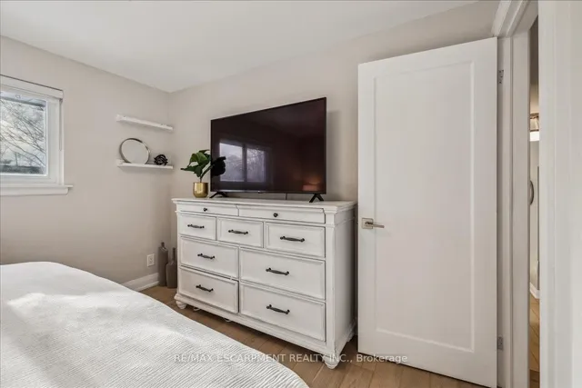 Additional image 11 of 1142 Stanley Dr