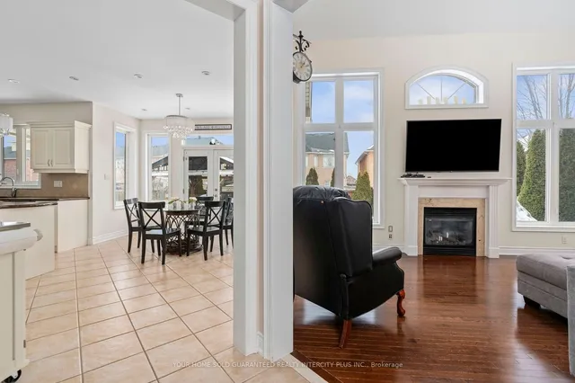 Additional image 9 of 40 Rampart Dr