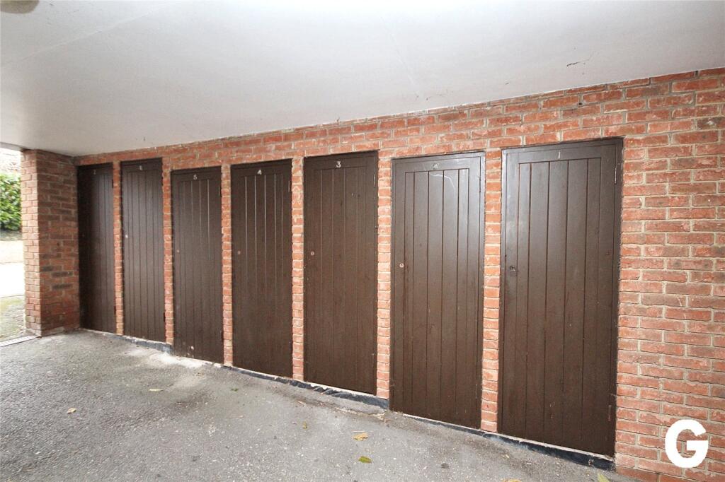 Additional image 4 of Quomp, Ringwood, Hampshire, BH24