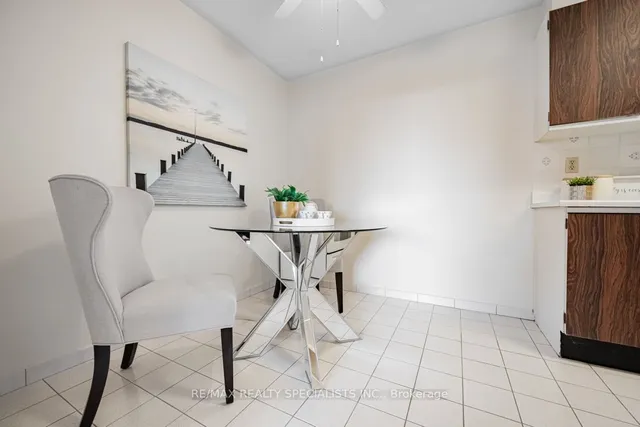 Additional image 21 of 61 Richview Rd Unit 602