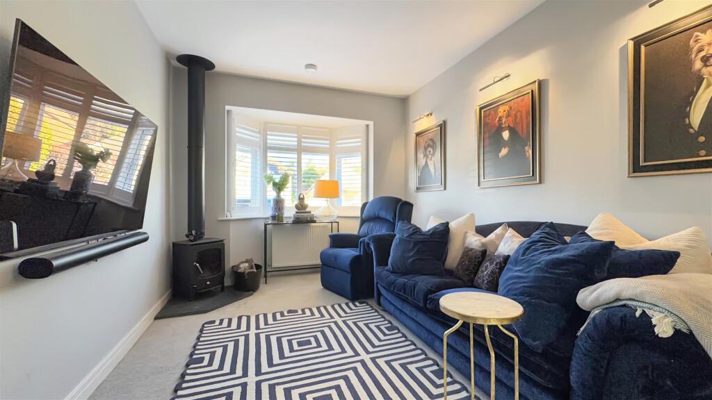 Additional image 20 of Sherwood Avenue, Whitecliff