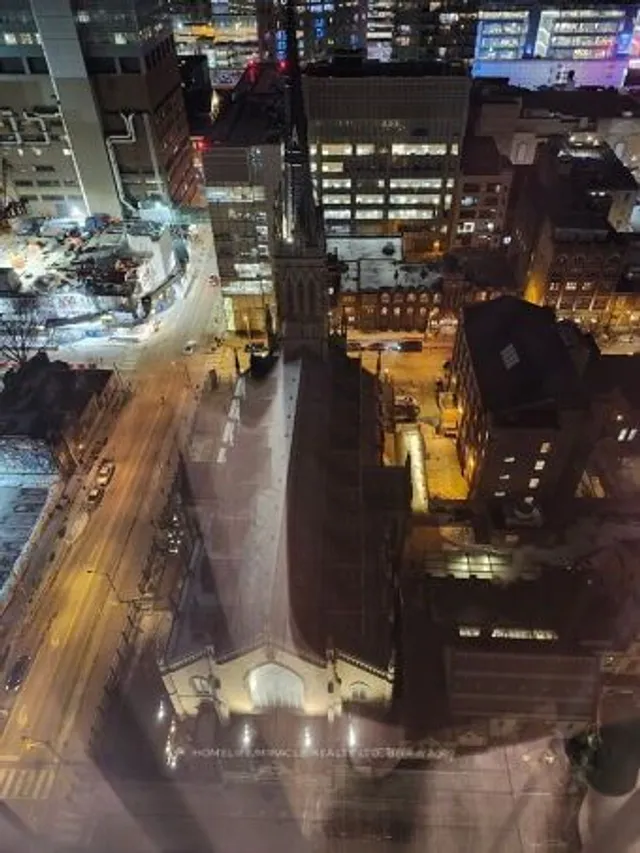 Additional image 32 of 60 Shuter St Unit PH108