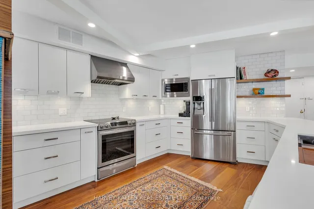 Additional image 22 of 1331 Bay St Unit 402