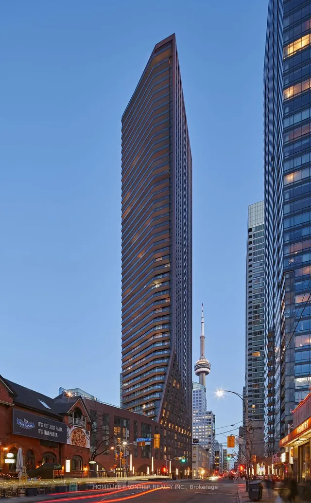 99 John St Unit 4204