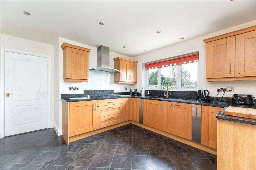 Additional image 20 of Wingfield Court, Bingley, BD16