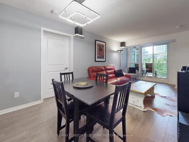 Additional image 5 of 35 Bastion St Unit 310