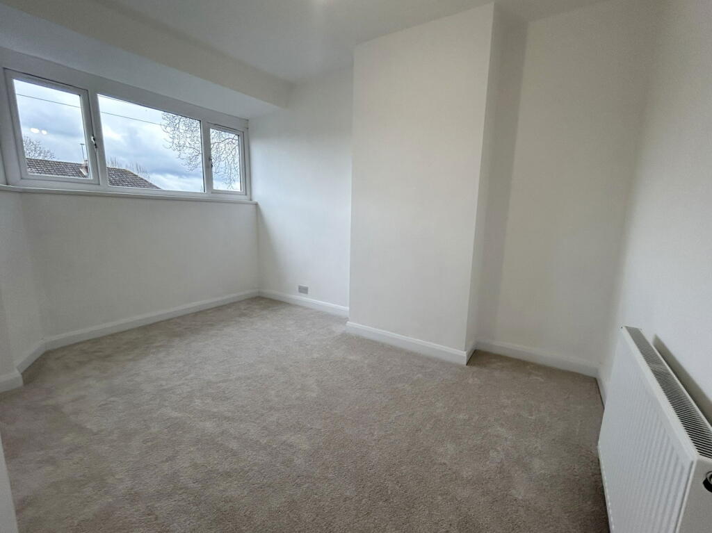 Additional image 9 of Clinton Road, Shirley