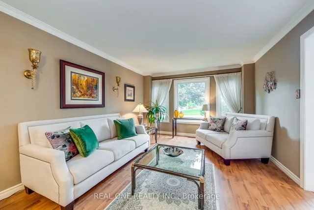 Additional image 5 of 566 Blenheim Cres