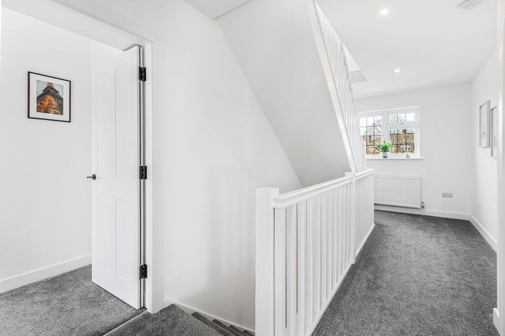 Additional image 21 of Bluebridge Road, Brookmans Park, AL9