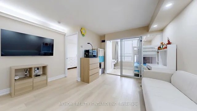 Additional image 6 of 2627 Mccowan Rd Unit 1601