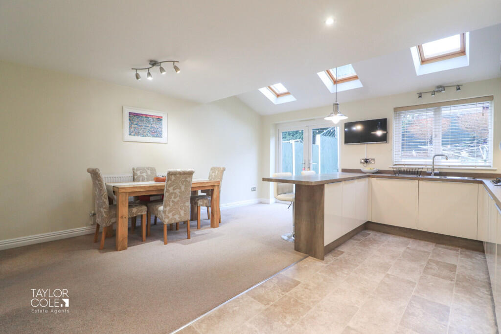Additional image 7 of Flora Close, Perrycrofts