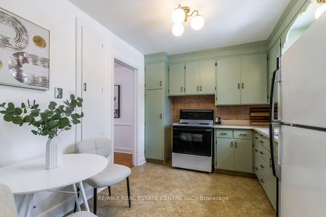 Additional image 9 of 12 Mckenzie Ave