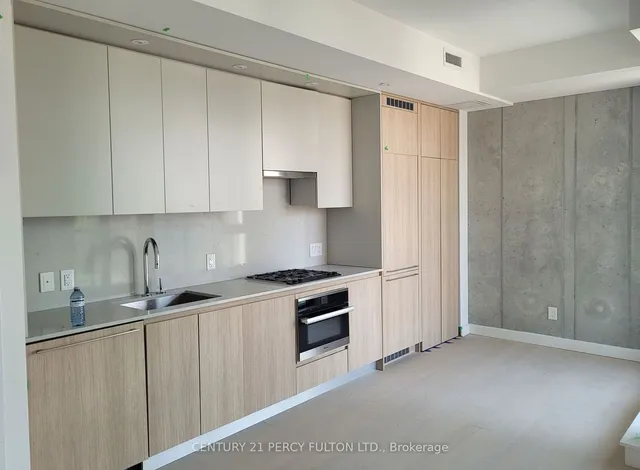 Additional image 4 of 81 Wellesley St Unit 904