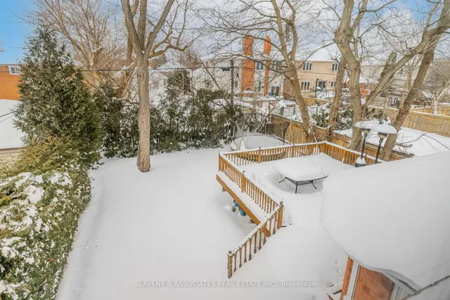 Additional image 36 of 602 Glengrove Ave