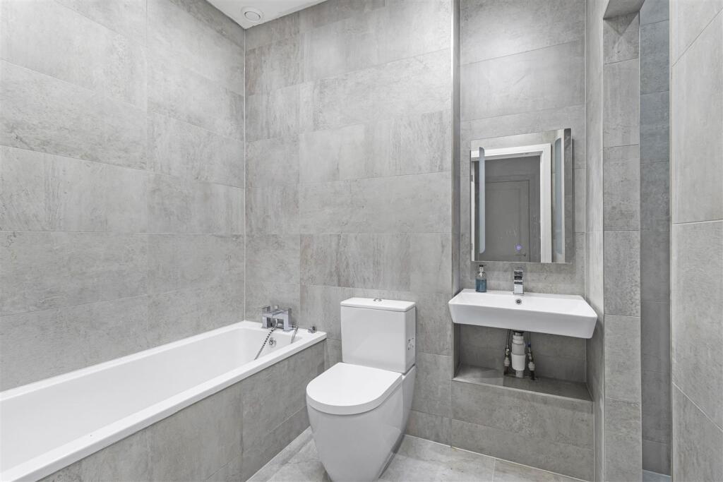 Additional image 10 of St. Neots Road, Hardwick