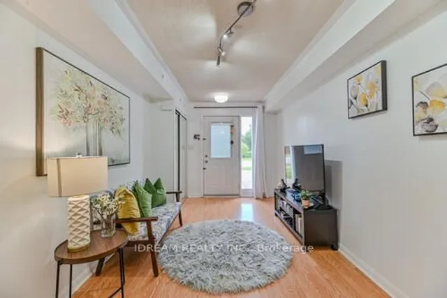 Additional image 10 of 4620 Guildwood Way Unit 5