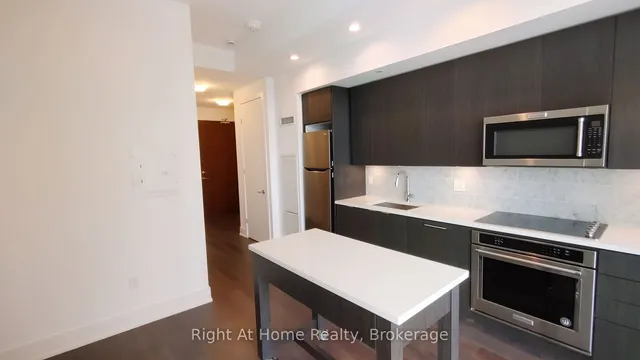 Additional image 12 of 38 Iannuzzi St Unit UPH03