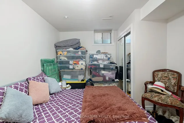 Additional image 34 of 956 Huffman Cres