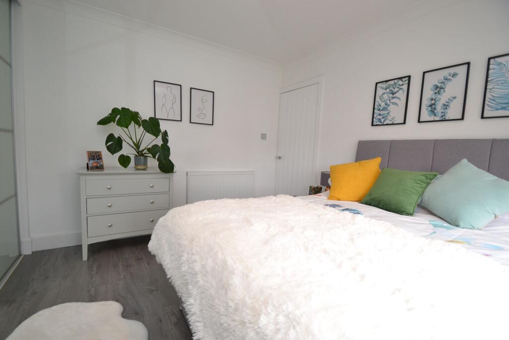 Additional image 18 of Kingston Grove, Thackley,