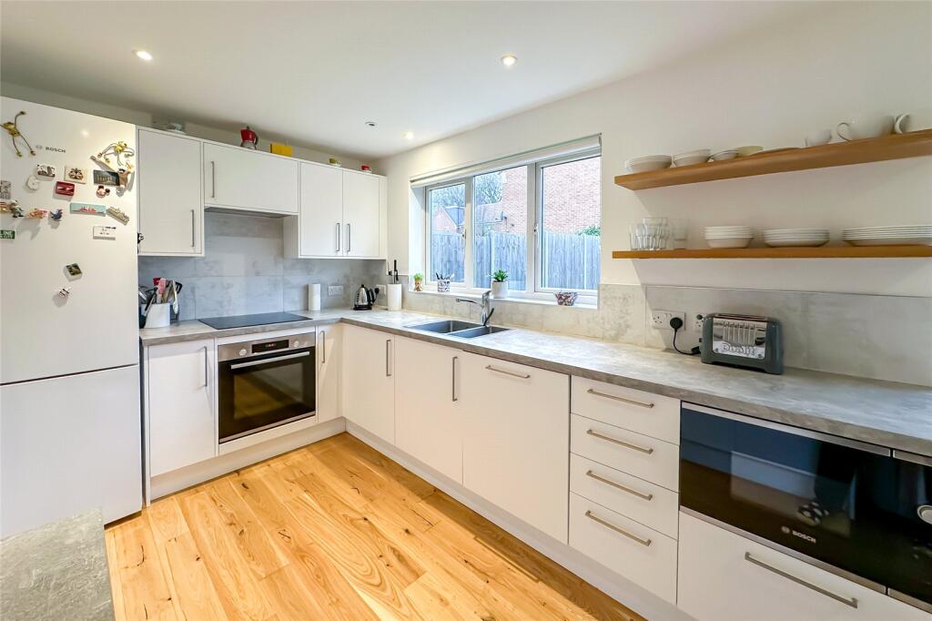 Additional image 2 of Wynches Farm Drive, St. Albans, Hertfordshire, AL4