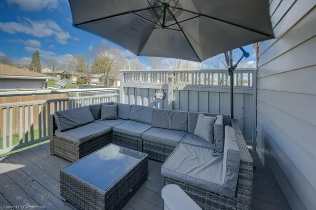 Additional image 34 of 51 Rossford Cres