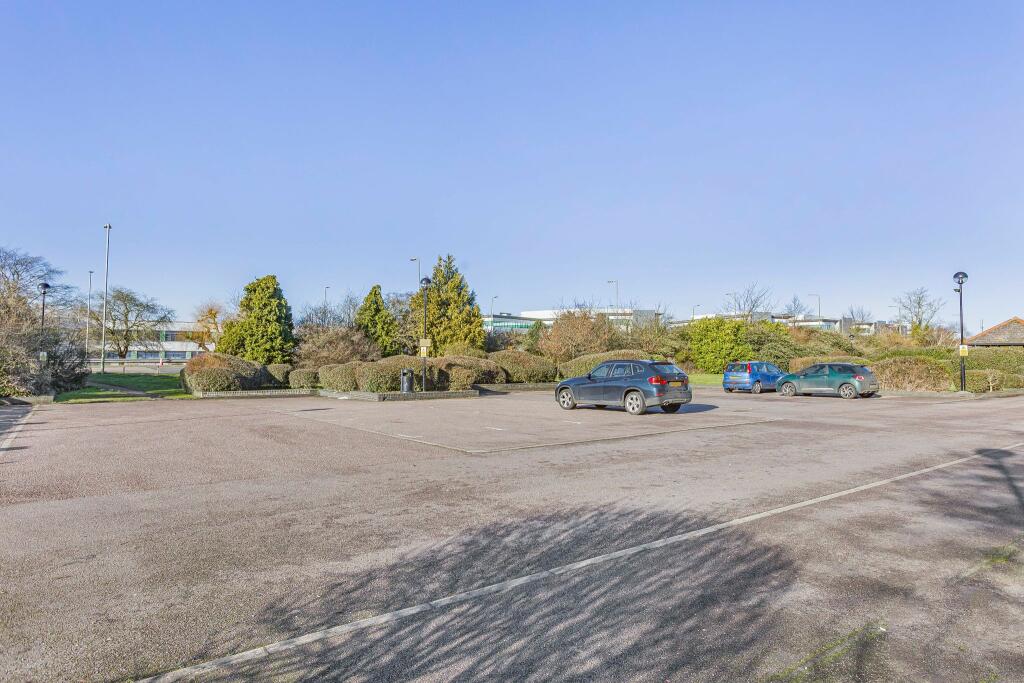 Additional image 10 of Walsingham Close, Hatfield, AL10