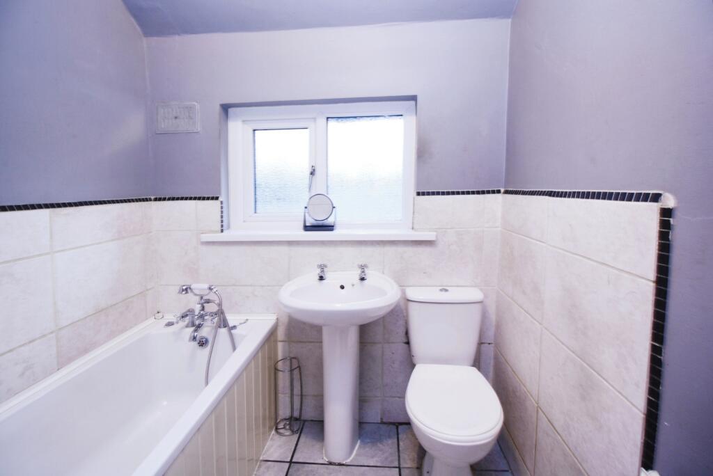 Additional image 7 of Queens Road, Bingley, BD16