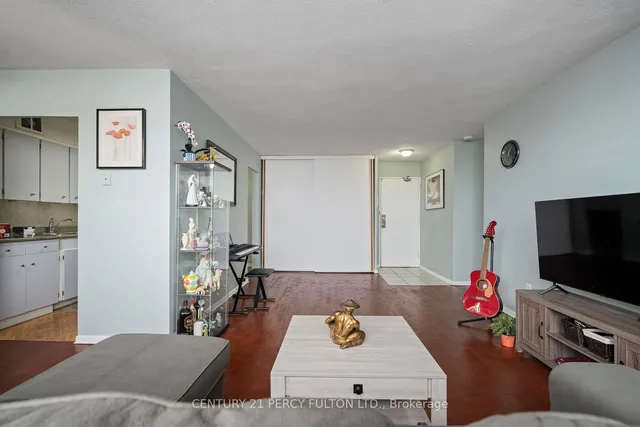 Additional image 19 of 180 Markham Rd Unit 915