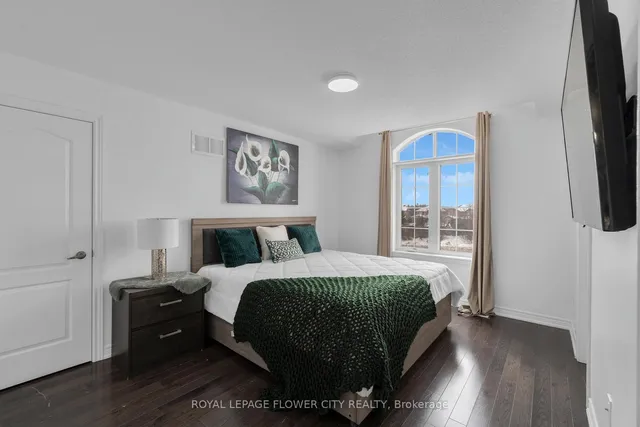 Additional image 27 of 22 Vanwood Cres