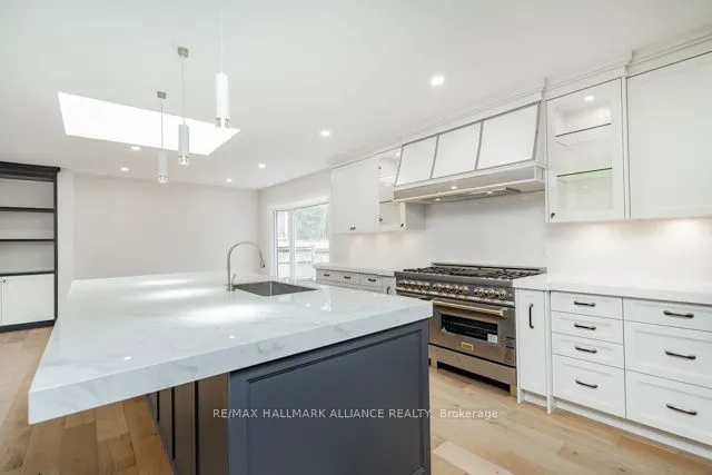 Additional image 10 of 271 Wedgewood Dr