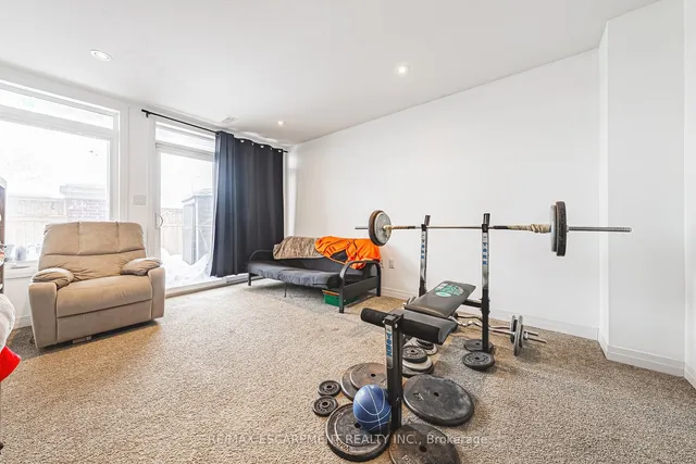 Additional image 25 of 30 Times Square Blvd Unit 241