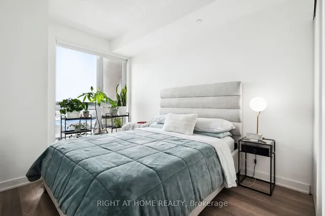 Additional image 28 of 5230 Dundas St Unit A629