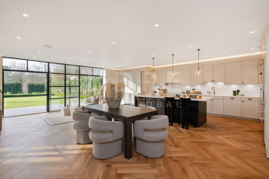 Additional image 7 of Mymms Drive, Brookmans Park, AL9