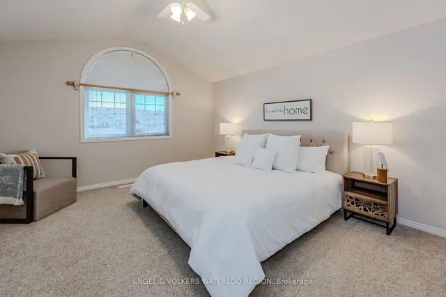 Additional image 33 of 38 Candle Cres