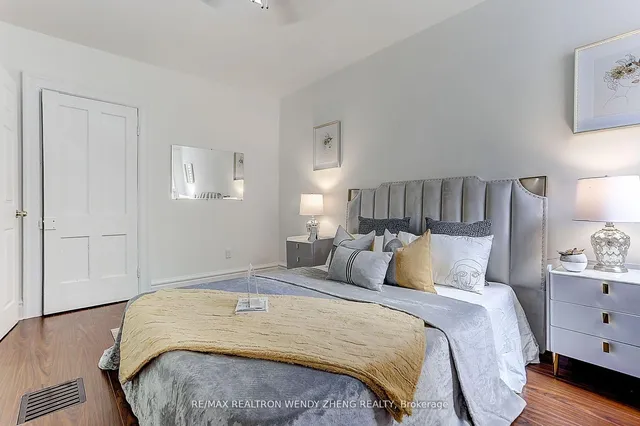 Additional image 18 of 2179 Dundas St