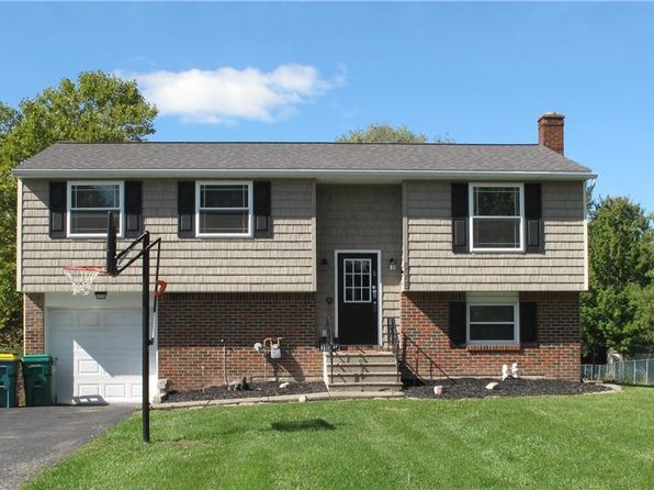 Additional image 2 of 6555 Royal Pkwy N, Lockport, NY 14094