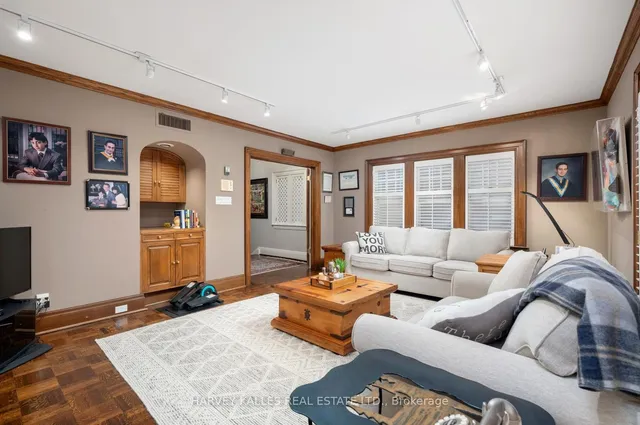 Additional image 24 of 17 Robinwood Ave