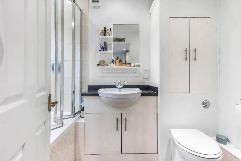 Additional image 11 of Kingsway, Histon, Cambridge