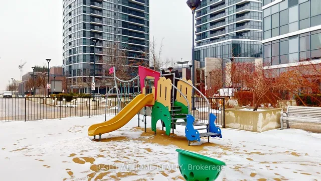 Additional image 3 of 9 Valhalla Inn Rd Unit 2803