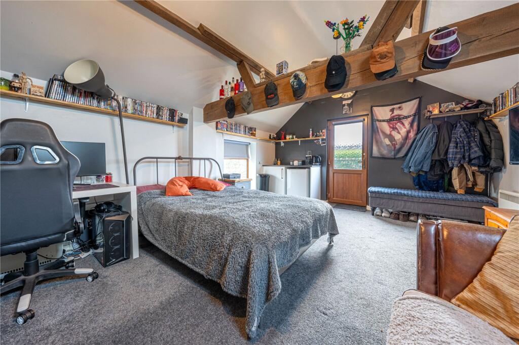 Additional image 40 of Wilnecote House Drive, Wilnecote, Tamworth, Staffordshire, B77