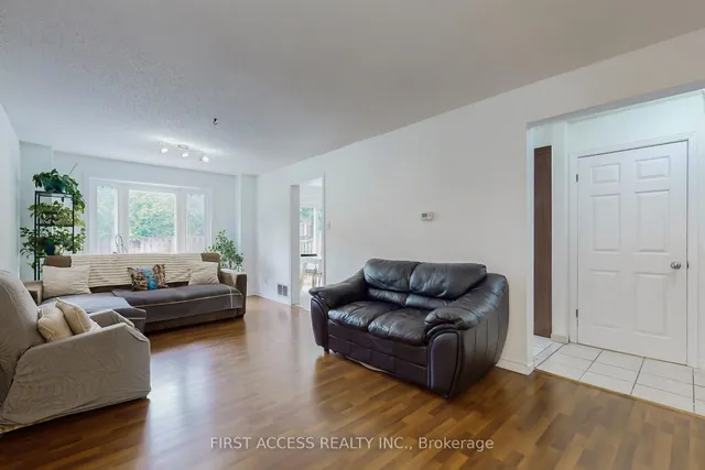 Additional image 3 of 6 Charcoal Dr