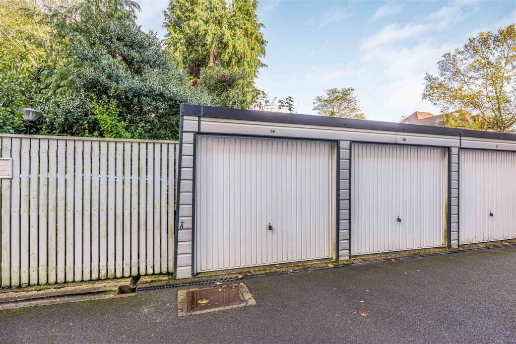 Additional image 19 of West Cliff Road, Bournemouth