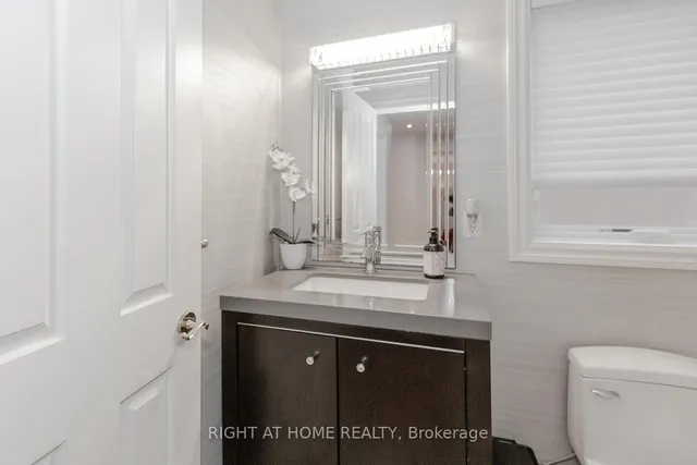 Additional image 18 of 129 Maple Leaf Dr